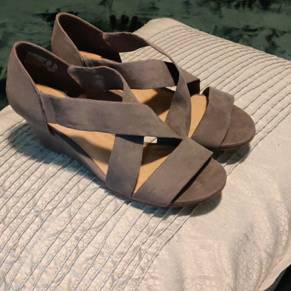 Comfortable wedges